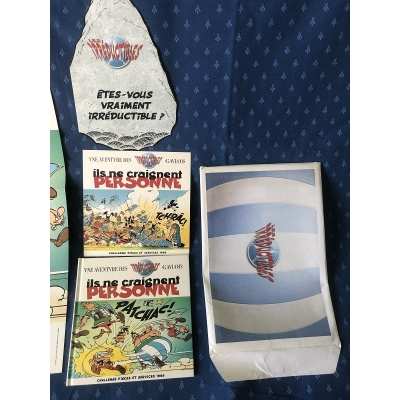 Extremely rare Asterix Renault "they fear no one" complete pack from 1999