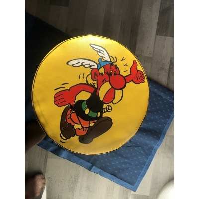 Extremely rare Asterix footstool, near mint condition, year 70