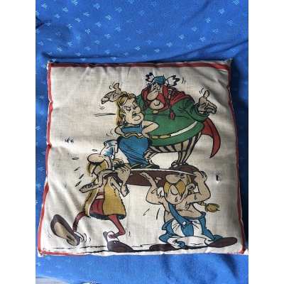 Rare Asterix cushion from 1979 36 x 36 cm (4)