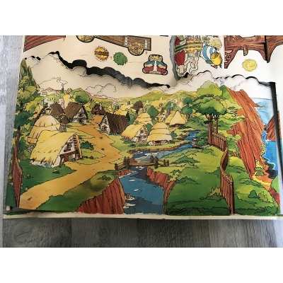 Ultra rare Asterix complete cut-out dreft from 1982