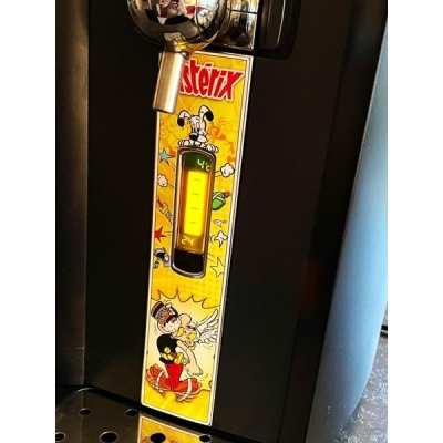 rare maxi magnet for "Asterix and the Golden Hop" beer taps