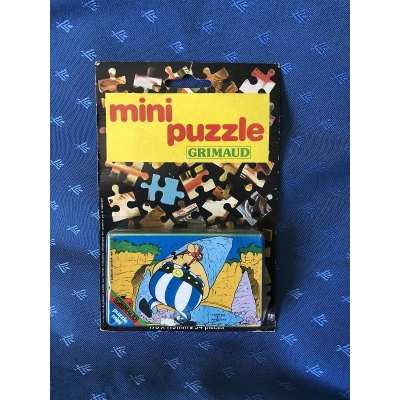 Ultra Rare Astérix mini puzzle Grimaud encore sous emballage de 1978