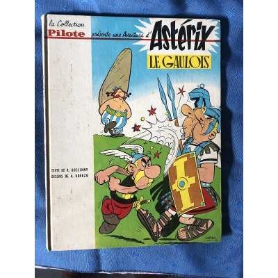 Asterix le gaulois collection pilote 16 +1 titres au dos de 1965