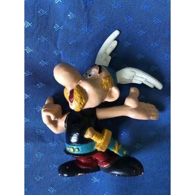 1967 Asterix the Alsatian figurine