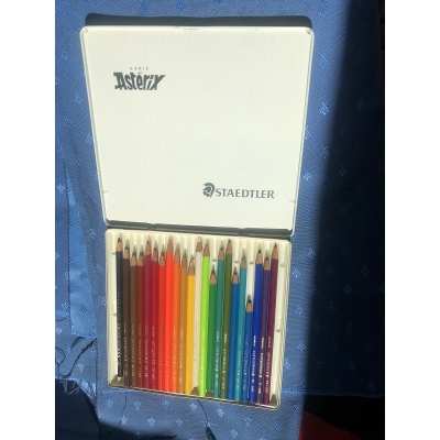 rare Asterix box of 24 STAEDTLER pencils (21 original pencils) from 1967