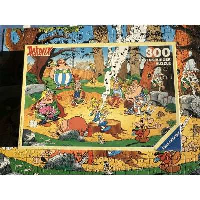 Rare Asterix the Bard jigsaw puzzle 1991 of 300 pieces