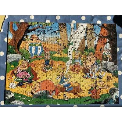 Rare puzzle Astérix le chant du barde 1991 de 300 pièces