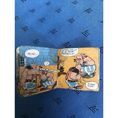 Asterix "The training of the gladiators" offered by excel margarine 1967