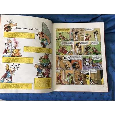 Rare Asterix / Lucky Luke commercial album (2)