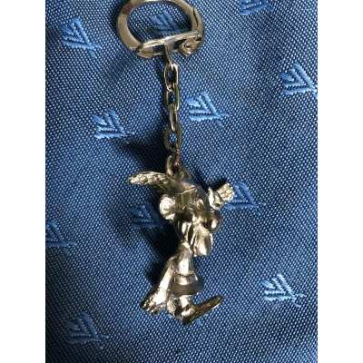 porte clés argenté Astérix du journal pilote des année 60 modèle 2