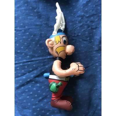 Ultra rare inflatable Asterix from 1976 (version 2) without writing on the belt