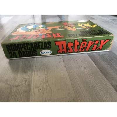 rare Asterix puzzle cubes from 1973, complete and in good condition
