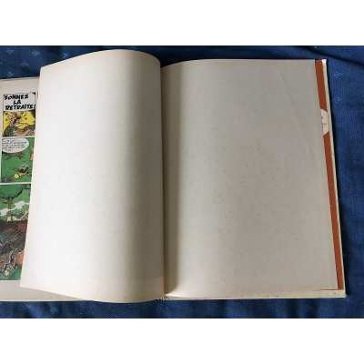 Extremely rare Asterix the domain of the gods EO with partial cover drawing