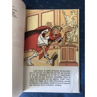 Rare Astérix Les pirates GP rouge et or N°7 TBE