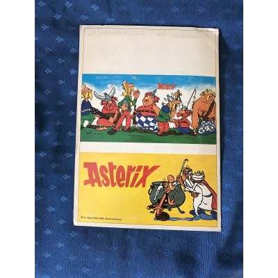 Astérix Monty Album COMPLET de 1984 avec 100 images cartonnées