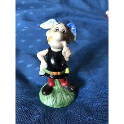 Astérix Figurine Eisa collection neuve de 11 cm de haut