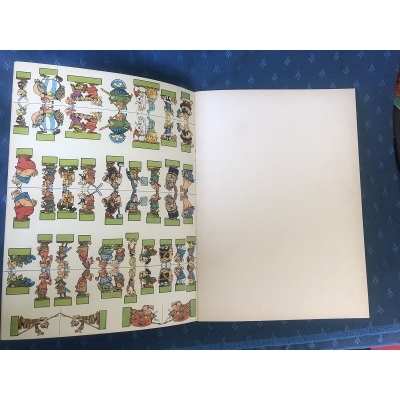 Astérix " réalisez vous même le village d'Astérix " complet