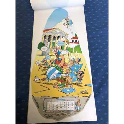 Ultra rare calendrier géant détachable de 60 x 27 cm de 1982 Ultra rare calendrier géant détachable de 60 x 27 cm de 1982