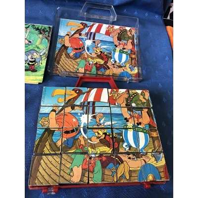 Astérix rare boite de 20 cubes clementoni année 70/80