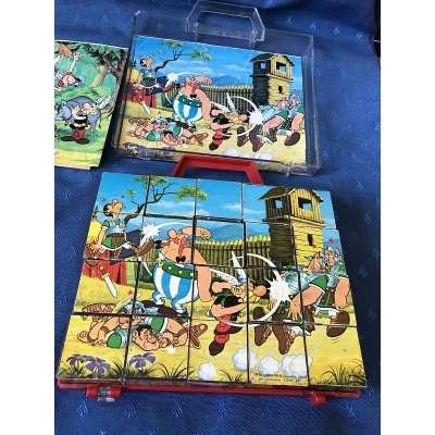 Astérix rare boite de 20 cubes clementoni année 70/80