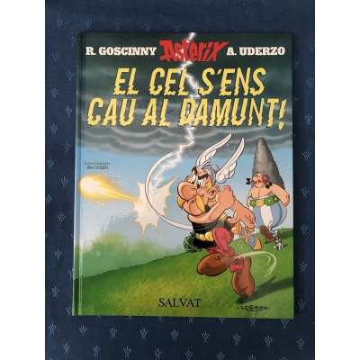 Astérix BD neuve en version catalane avec erreur titre