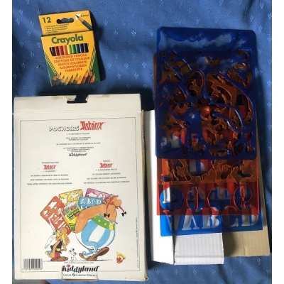 Astérix rare grande boite de 4 pochoirs de 1991