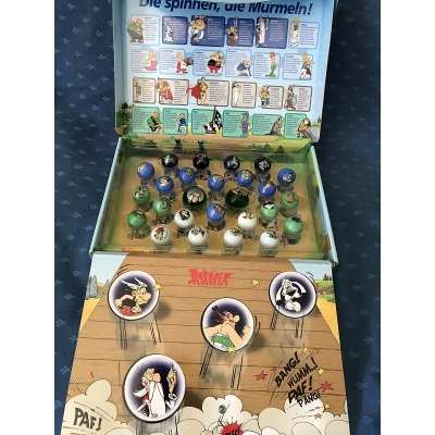 Astérix valisette publicitaire de jeu de 26 billes complète