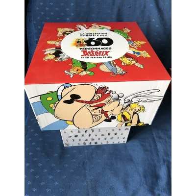 Astérix la collection des 60 personnages neufs sous blister