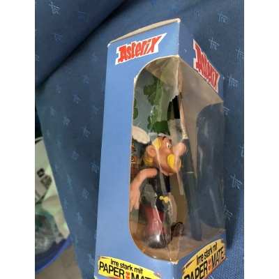 Ultra rare asterix paper mate complete in original packaging