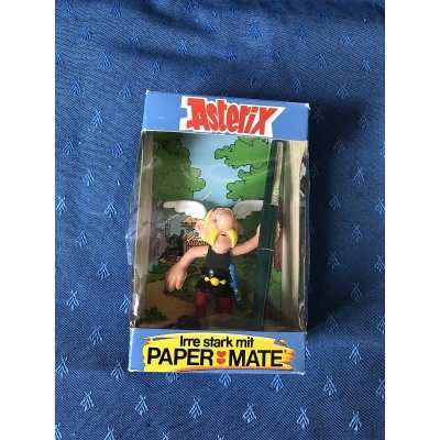Ultra rare asterix paper mate complete in original packaging