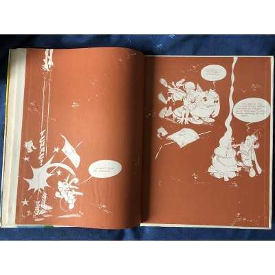 Astérix le tour de gaule offert par skip en TBE de 1965 Astérix le tour de gaule offert par skip en TBE de 1965