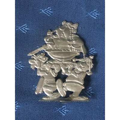 rare asterix tin figurine "Abraracourcix and his bearers" year 80