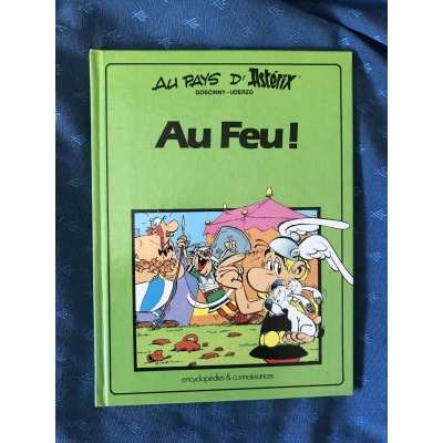 Asterix " Au pays d'asterix " La course de chars " (The chariot race)