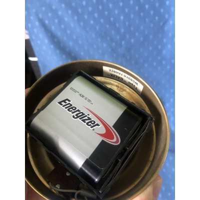 Astérix ancienne lampe a pile wonder type " galix " (3) Astérix ancienne lampe a pile wonder type " galix " (3)