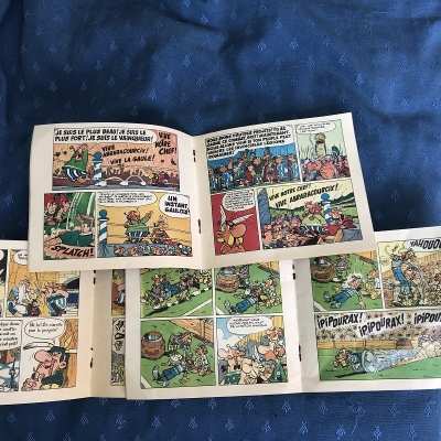 Rare Astérix lot complet des 3 livrets des magasins CALI neufs