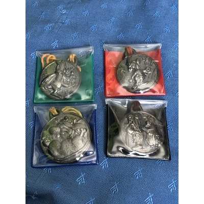 Rarissime Astérix 4 médailles de 1967 avec cordons, pochettes d'origines