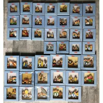 rare Astérix les archives neuf complet les 42 bd + les 42 figurines en fer