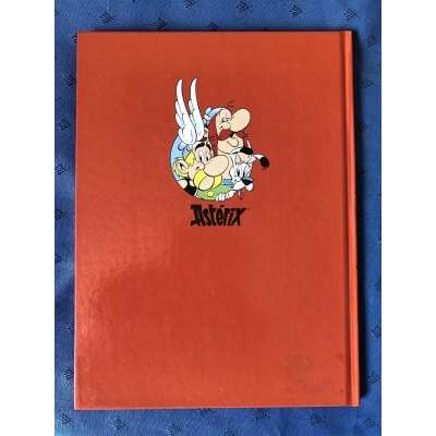 asterix " au pays d'Astérix " l'épouvantable épouvantail " asterix " au pays d'Astérix " l'épouvantable épouvantail "