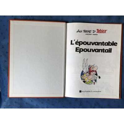 asterix " au pays d'Astérix " l'épouvantable épouvantail " asterix " au pays d'Astérix " l'épouvantable épouvantail "