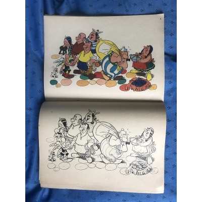 Astérix ancien livre de coloriage N°5 de 36 pages