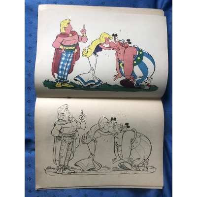 Astérix ancien livre de coloriage N°5 de 36 pages